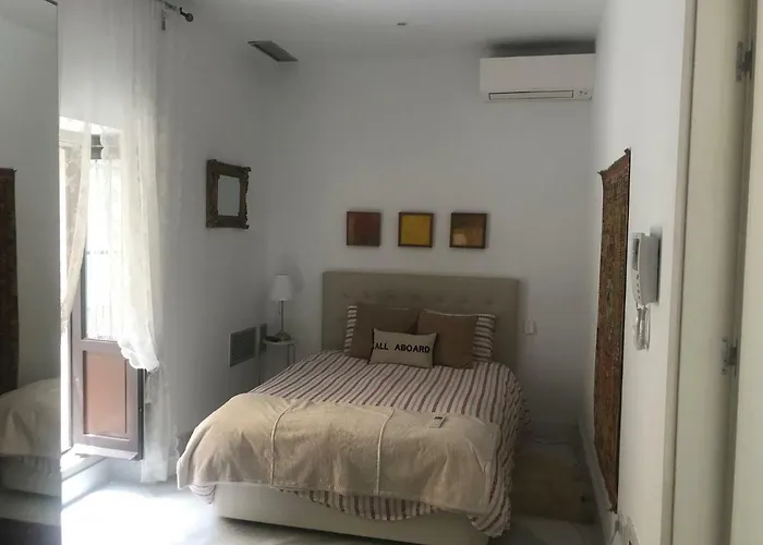 Casa Palacio En Con Piscina Privada Villa *