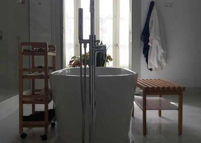 Casa Palacio En Con Piscina Privada ヴィラ *