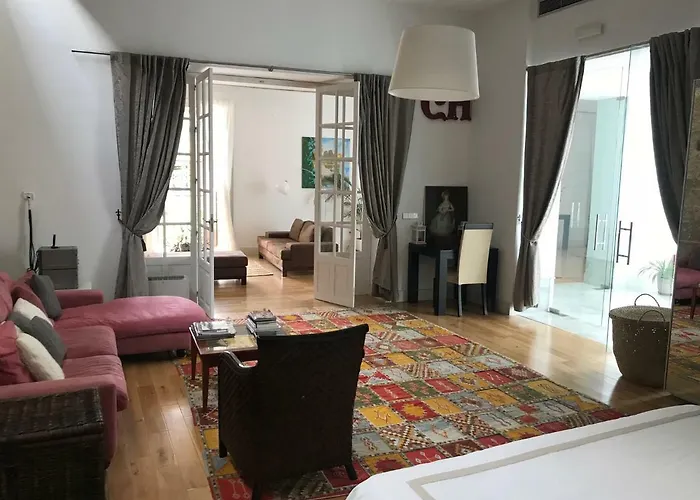 Casa Palacio En Con Piscina Privada ヘレス